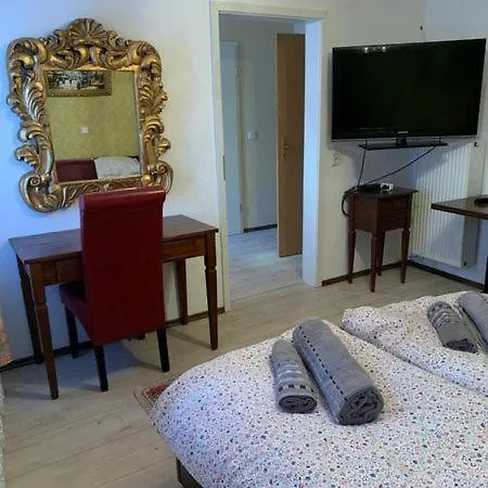 Apartment Ristorante Pizzeria Dua Zell an der Mosel